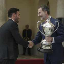 El Rey Felipe entrega el Premio Nacional de Deporte 2016 a Saúl Craviotto