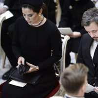 Federico y Mary de Dinamarca en el funeral de Enrique de Dinamarca