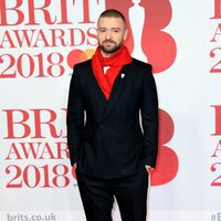 Justin Timberlake en la alfombra roja de los Brit Awards 2018