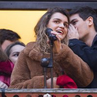 Amaia Romero y Alfred García en el Ayuntamiento de Pamplona