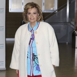 María Teresa Campos abandona el hospital tras recibir el alta tras sufrir una suboclusión intestinal