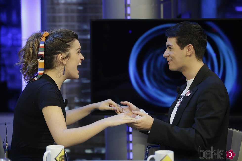 Amaia y Alfred se divierten en 'El Hormiguero'