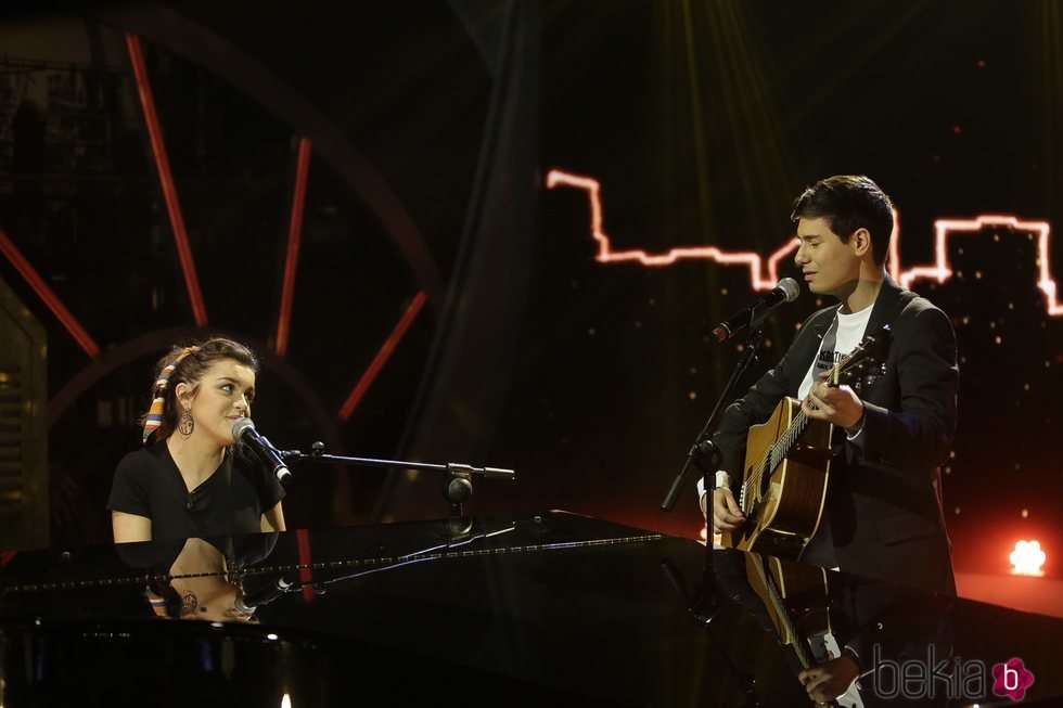 Amaia y Alfred durante su actuación en 'El Hormiguero'