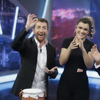 Amaia y Alfred aplauden divertidos en 'El Hormiguero'