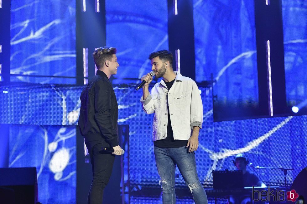 Agoney y Raoul durante los ensayos del primer concierto de la gira de 'OT 2017'