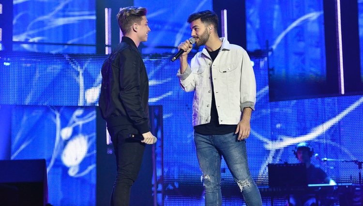 Agoney y Raoul durante los ensayos del primer concierto de la gira de 'OT 2017'