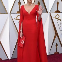 Allison Janney en la alfombra roja de los Premios Oscar 2018