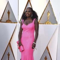 Viola Davis en la alfombra roja de los Premios Oscar 2018