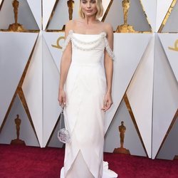 Margot Robbie en la alfombra roja de los Premios Oscar 2018