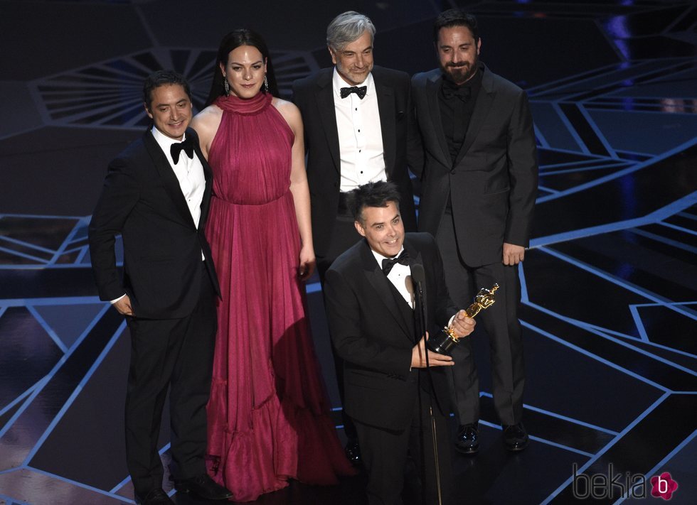 Sebastian Lelio, Nicolas Saavedra, Daniela Vega, Alejandro Goic y Pablo Larrain ganan el Oscar 2018 a la mejor película de lengua extranjera