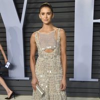 Nina Dobrev en la fiesta Vanity Fair tras los Oscar 2018