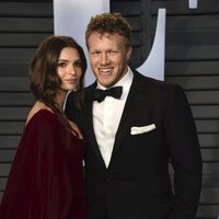 Emily Ratajkowski y Sebastian Bear McClard en la fiesta Vanity Fair tras los Oscar 2018