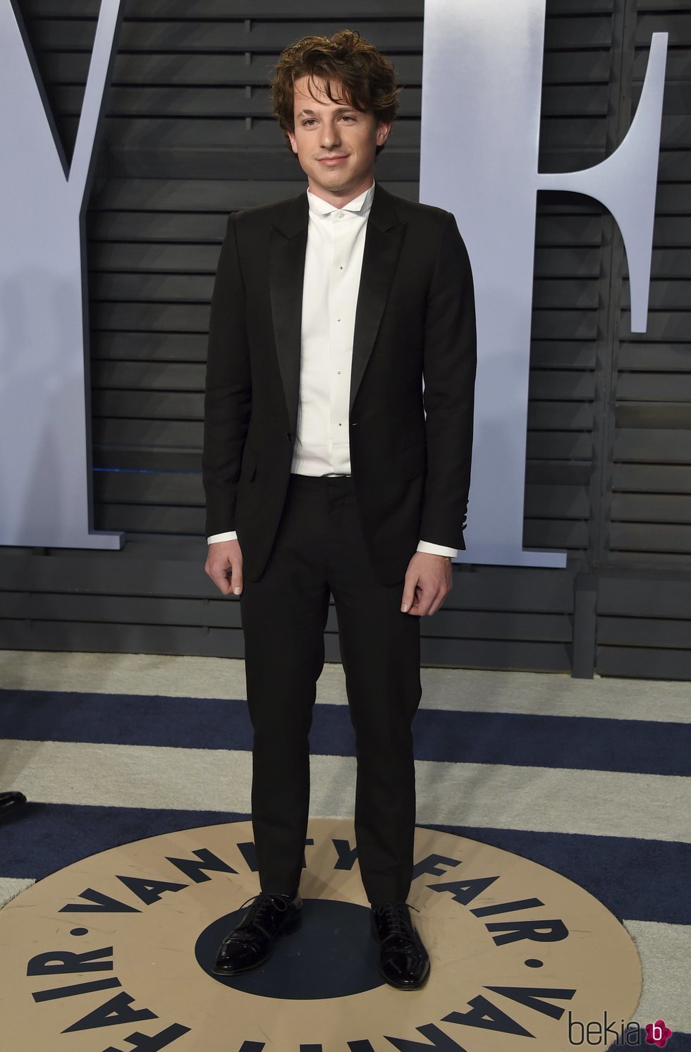 Charlie Puth en la fiesta Vanity Fair tras los Oscar 2018