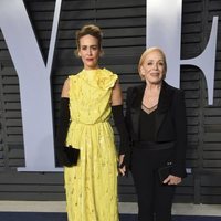 Sarah Paulson y Holland Taylor, cogidas de la mano en la fiesta Vanity Fair tras los Oscar 2018