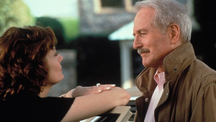 Susan Sarandon y Paul Newman en la película 'Al caer el sol' 1998