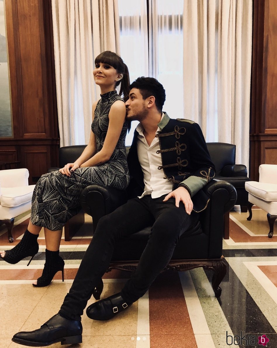 Aitana y Cepeda muy tiernos antes de los Premios Cadena Dial