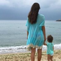 Malena Costa y su hija Matilda disfrutando de China