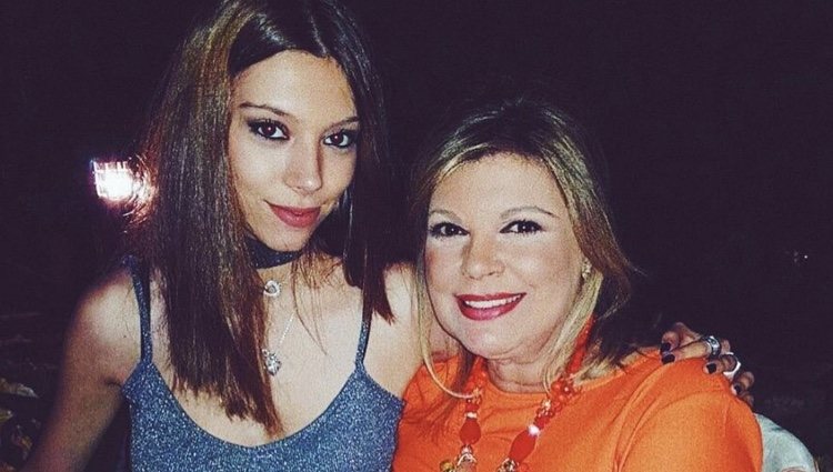 Alejandra Rubio con su madre Terelu Campos