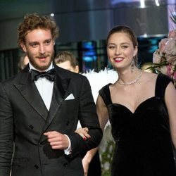 Pierre Casiraghi y su mujer, Beatrice Borromeo, en el Baile de la Rosa 2018