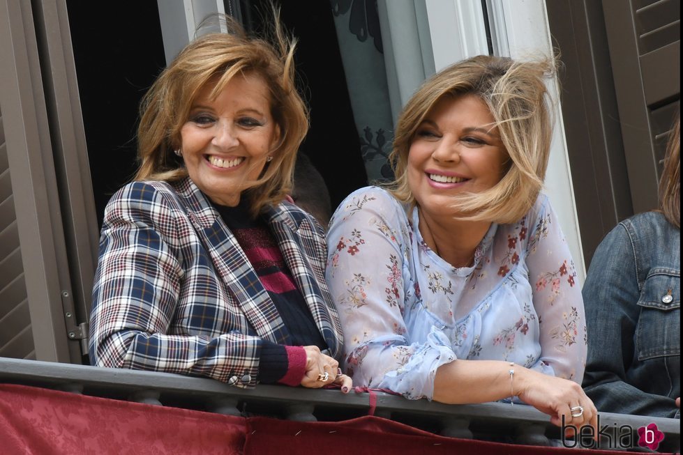 María Teresa Campos y Terelu Campos en la Semana Santa de Málaga