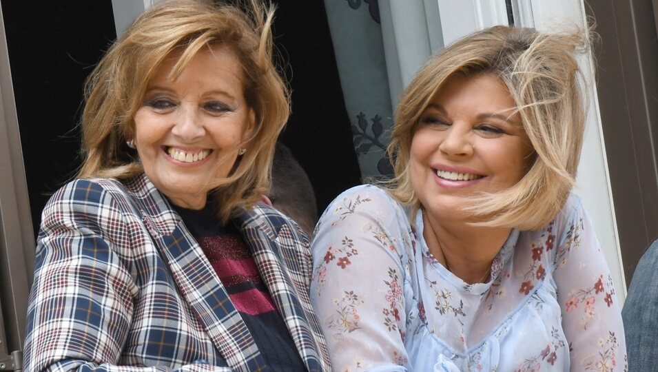 María Teresa Campos y Terelu Campos en la Semana Santa de Málaga