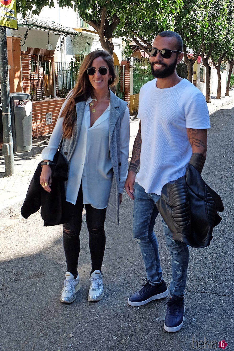 Anabel Pantoja y Omar Sánchez en la Semana Santa de Sevilla 2018