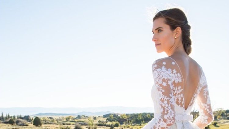 Allison Williams durante su boda con Ricky Van Veen en 2015