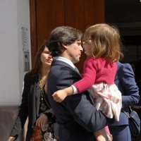 Fran Rivera y sus hijas Cayetana y Carmen en la Semana Santa de Sevilla 2018