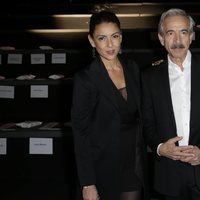 Imanol Arias e Irene Meritxell en la Semana de la moda de Madrid