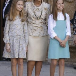 La Reina Sofía con la Princesa Leonor y la Infanta Sofía en la Misa de Pascua 2018