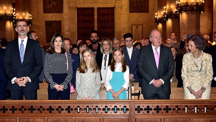 La Familia Real en la Misa de Pascua 2018