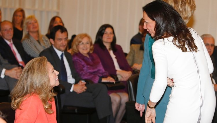 Esther y Alicia Koplowitz durante la entrega de las Medallas de Oro al Mérito en el trabajo 2014