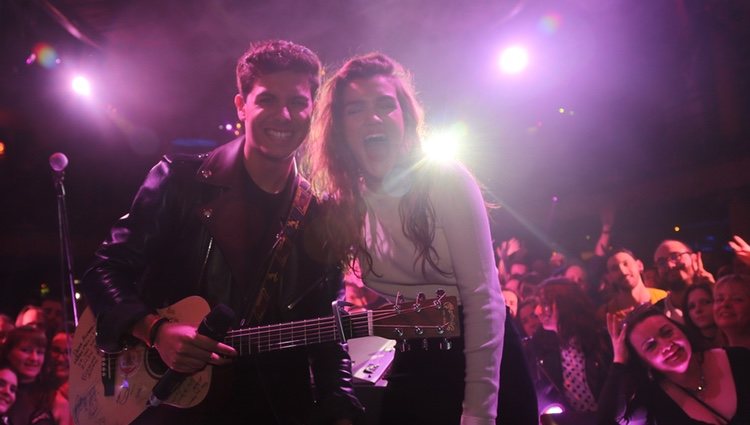 Alfred y Amaia en el Café de París de Londres