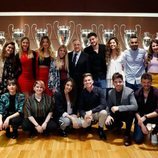 Los participantes de 'Operación triunfo 2017' con Florentino Pérez en el Estadio Santiago Bernabéu