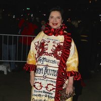 Isabella Rossellini en un desfile de Dolce & Gabbana en Nueva York