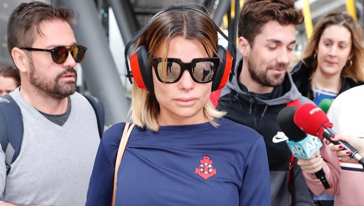 María Lapiedra fotografiada en el aeropuerto al abandonar 'Supervivientes 2018'