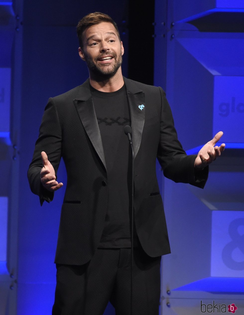 Ricky Martin en los GLAAD Awards de 2018