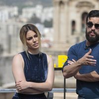 Mario Casas y Blanca Suárez en la presentación de la película 'El Bar'