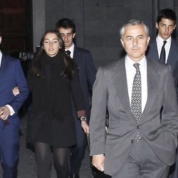 Fernando Romero junto a sus hijos Fernando y Alejandra y Álvaro López Cotelo en el Funeral de Estado por Adolfo Suárez