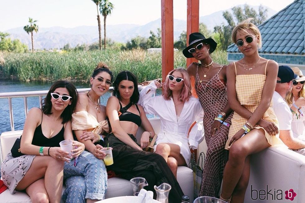 Kendall Jenner, Elsa Hosk y Jasmine Tookes en el festival Coachella 2018