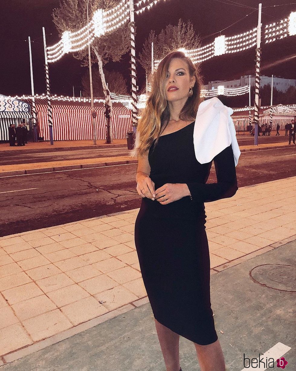 Jessica Bueno en la Feria de Abril 2018 de noche