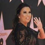 Eva Longoria, feliz con su estrella en el Paseo de la Fama de Hollywood