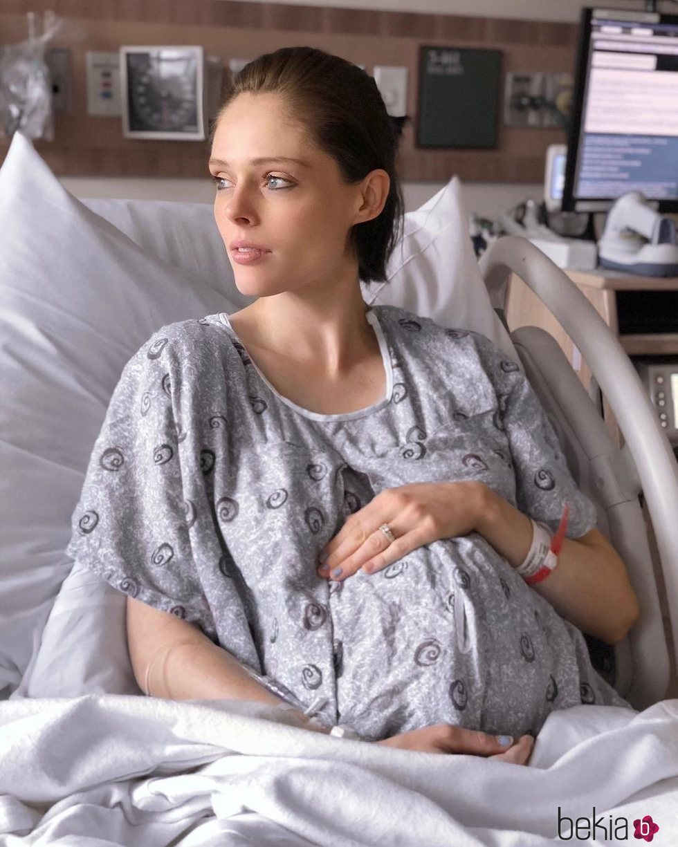 La modelo Coco Rocha momentos antes de dar a luz a su segundo hijo