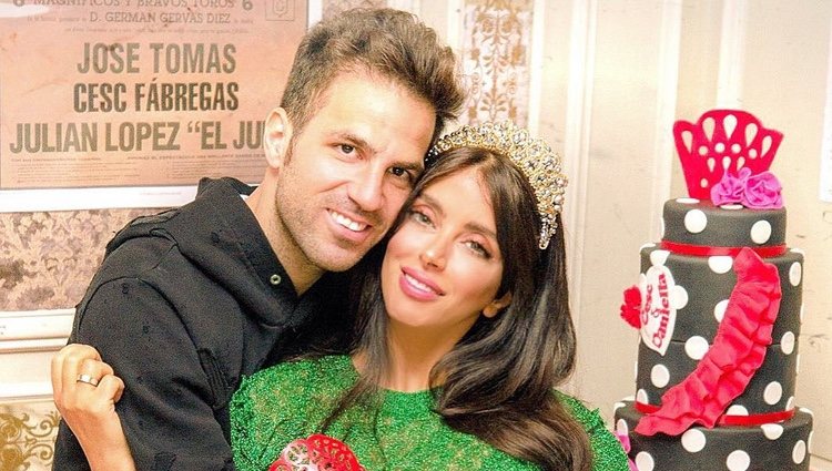 Cesc Fábregas y Daniella Semaan en una fiesta flamenca