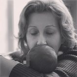 La madre de Eva González junto al pequeño Cayetano