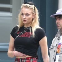 Joe Jonas y Sophie Turner, de paseo en pareja por Nueva York