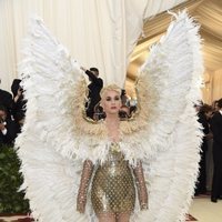 Katy Perry en la alfombra roja de la Gala MET 2018