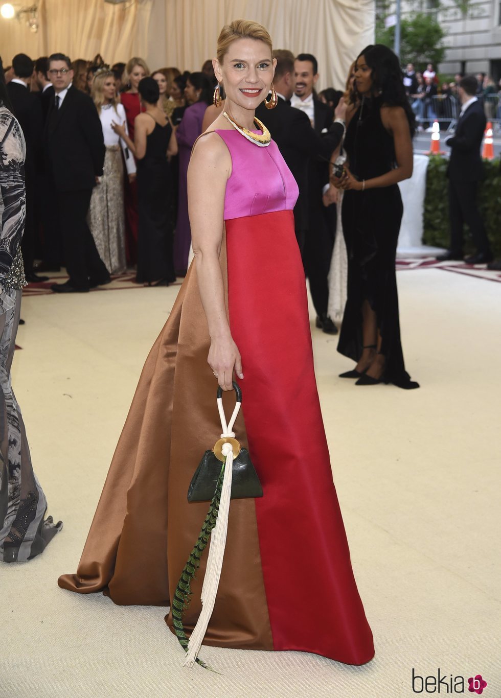 Claire Danes en la alfombra roja de la Gala MET 2018