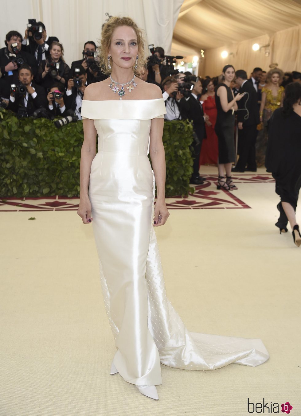 Uma Thurman en la alfombra roja de la Gala MET 2018