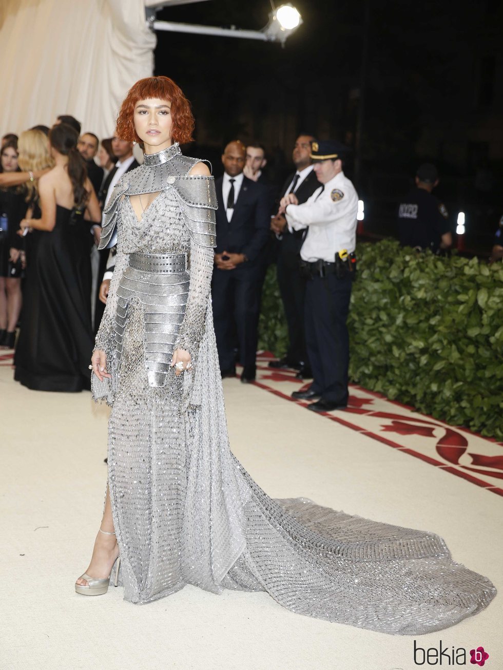 Zendaya en la alfombra roja de la Gala MET 2018